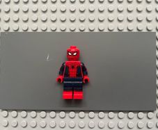 lego super heroes sh0420 Spider-Man minifigure - Black Web Pattern, Red Torso Small Vest, Red Boots