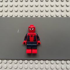 lego super heroes sh0420 Spider-Man minifigure - Black Web Pattern, Red Torso Small Vest, Red Boots