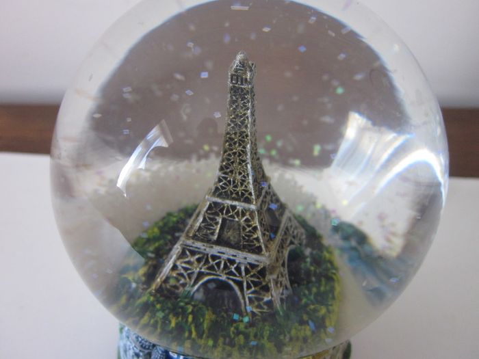 Vintage Musicial Snow Globe Eiffel Tower with Music  Love Story