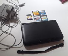 Nintendo 3DS XL Console
