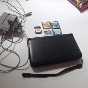 Nintendo 3DS XL Console