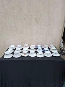 20 china tea cups and saucers postage possible