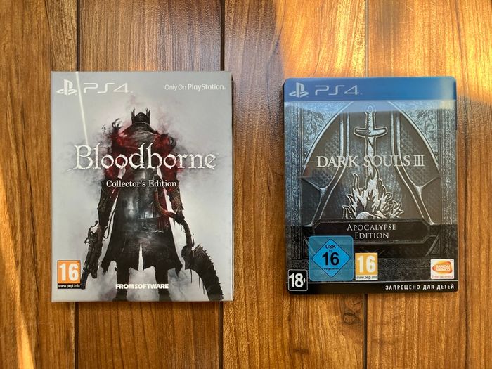 Bloodborne Collector's Edition (PS4) / Dark Souls 3 Apocalypse Edition (PS4)
