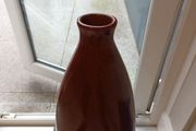 Sturdy ceramic vase