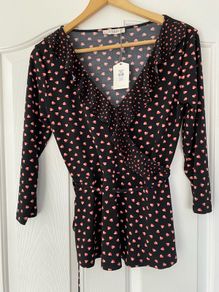 BNWT: Oasis Top (Size Small)