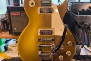Chibson Les Paul Deluxe