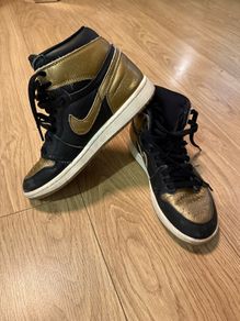 Nike Air Jordan 1 High Og Metallic Gold
