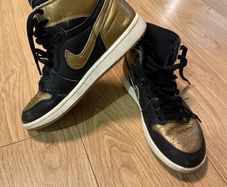 Nike Air Jordan 1 High Og Metallic Gold