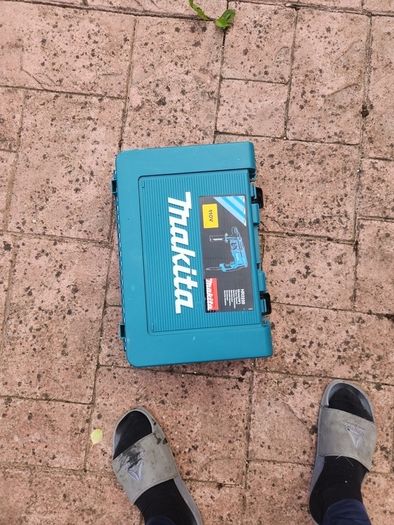 hammer drill  makita hr2230