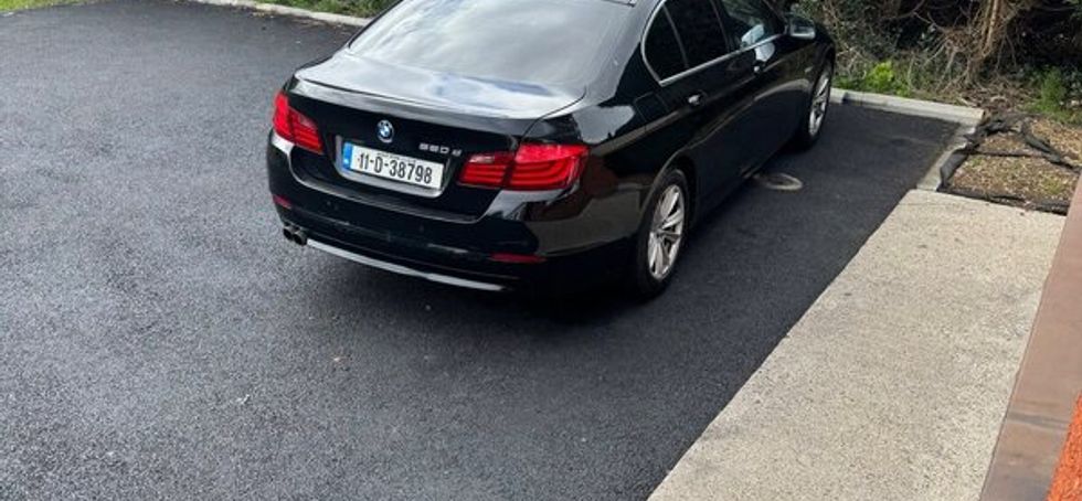 BMW 5-Series 2011