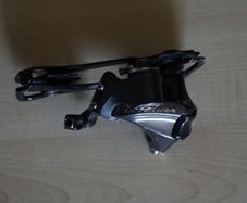 Rear derailleur: Shimano Ultegra RD-6800-GS