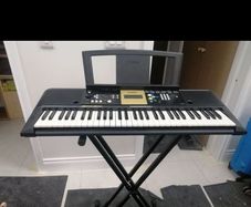 Yamaha Keyboard