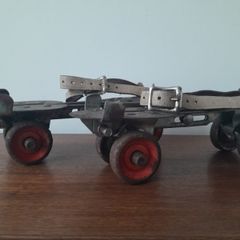 Vintage Adjustable Steel Roller Skates