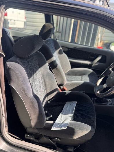 Renault Clio 1.8 16v