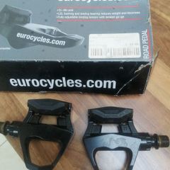 Cycling cleats