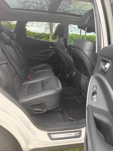 2015 Hyundai Santa Fe 2.2 CRDi Premium Auto 4WD (7 Seater) High Spec