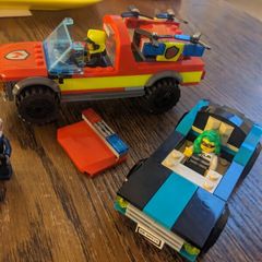 Lego 60319 LEGO City Fire Rescue & Police Chase