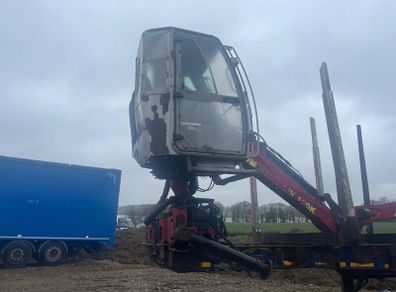 Tajfun liv 120 k crane with Cab