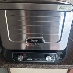 Ninja oven with smoker