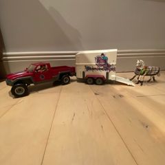 Schleich Horse and Trailer