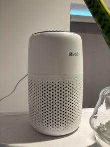 Air purifier levoit