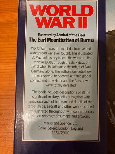 War book:'World War ll.Land,Sea & Air Battles 1939-1945'