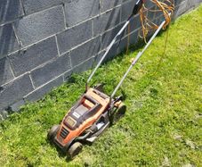 black and decker lawnmower