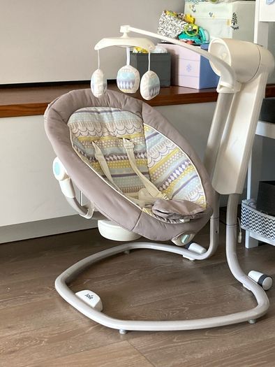 baby swing free