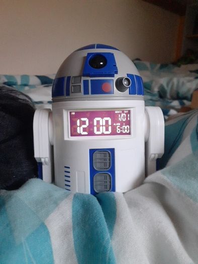 r2d2 alarm clock