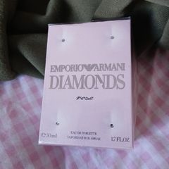 Armani Perfume