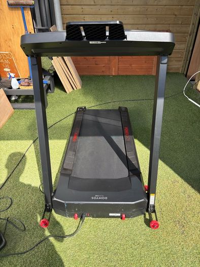 DOMYOS Treadmill Run 100
