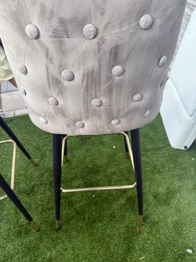 Island chairs