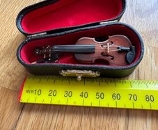 Vintage Violin miniature Vintage violin Souvenir violin