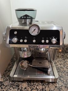 La Specialista Prestigio Manual bean to cup