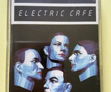 Kraftwerk  |  E L E C T R I C  C A F E