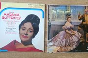 2 Vinyls