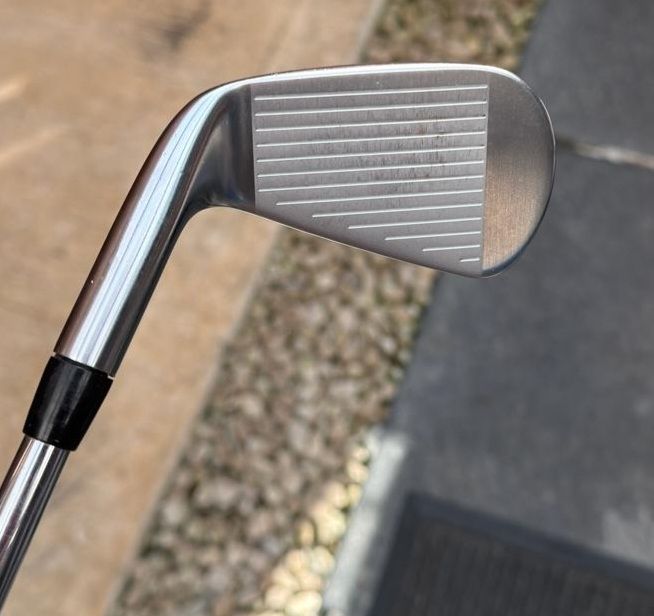 Titleist T100s irons.