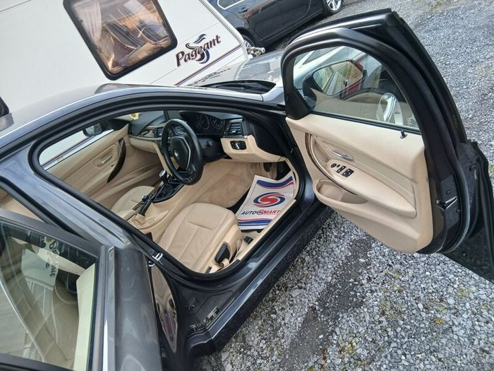 BMW 3-Series 2012