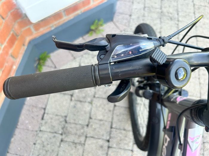 Girl's bike age 10-13