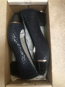 brand new navy shoes size 7