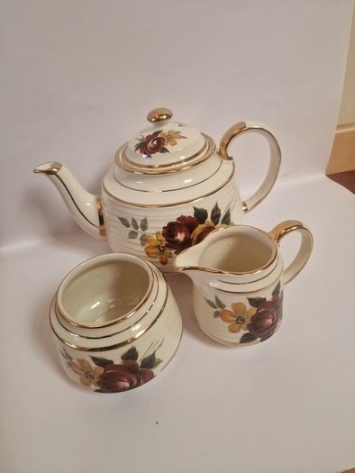 Rare Vintage Sadler Irish Market Tea Set Bilingual Gaeilge Stamp
