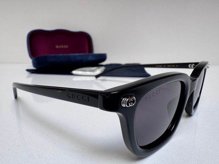 Gucci sunglasses unisex