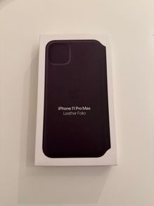 iPhone 11 Pro Max Leather Folio Aubergine