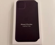 iPhone 11 Pro Max Leather Folio Aubergine
