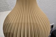 Round plant pot