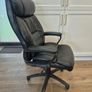 Black leather office chair Image 2