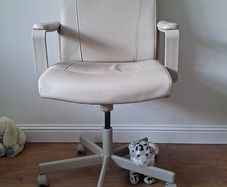 leather chair