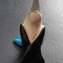 Small Seabird Figure Image 4