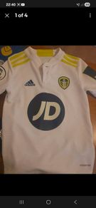 leeds United Age 7/8 full kit