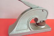 Vintage Hand Press / Embosser
